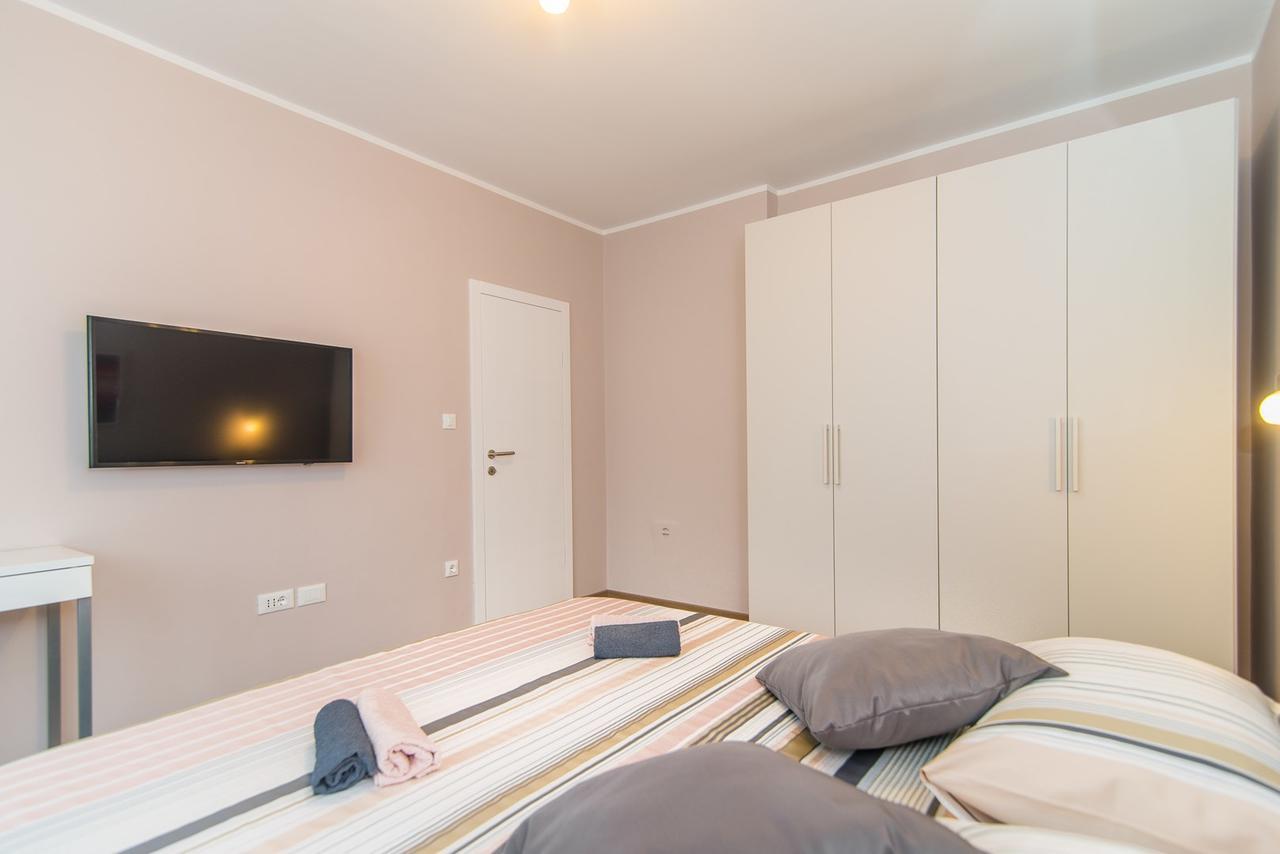 Apartment Lili Poreč Exteriör bild