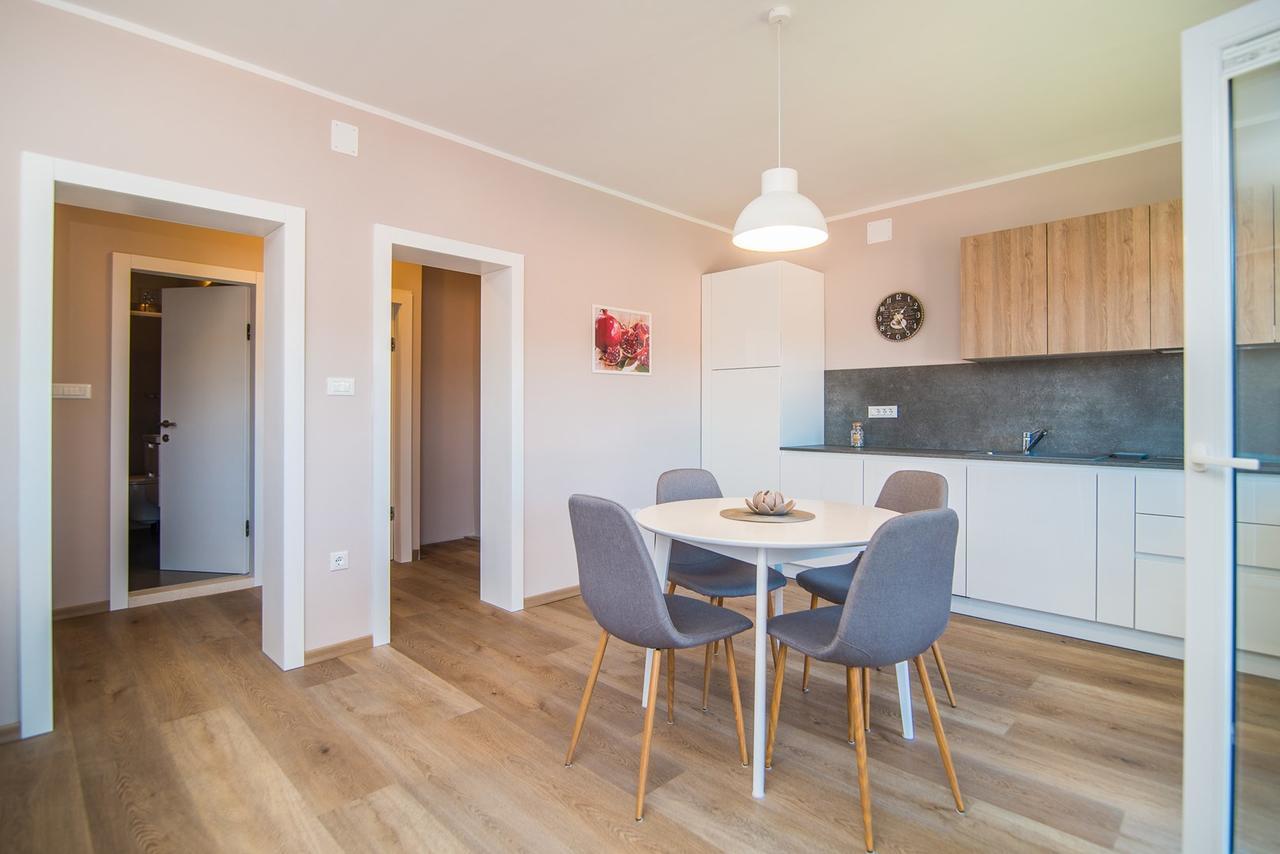 Apartment Lili Poreč Exteriör bild