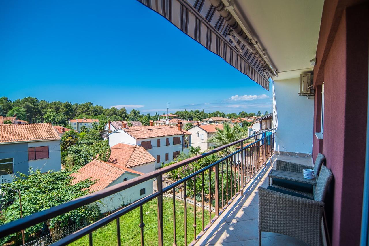Apartment Lili Poreč Exteriör bild